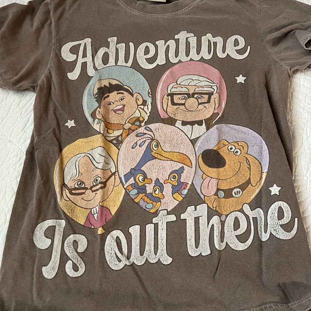 Brown Graphic T-Shirt with Adventure Print